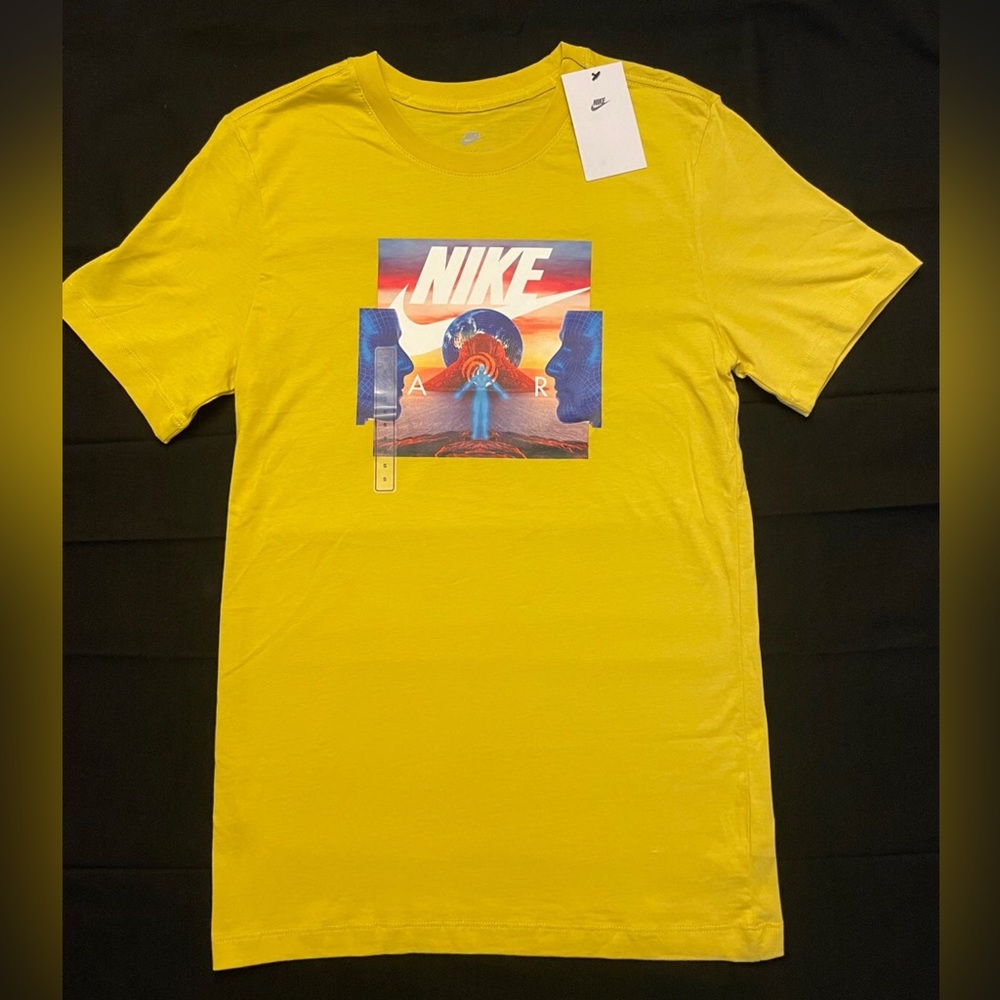 Nike Men's Sportswear Festival Photo T-Shirt - Picture 3 of 4
